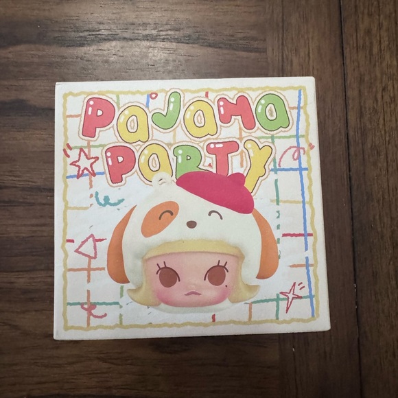 Popmart Pajama Party pod case- Dimoo - Picture 1 of 3